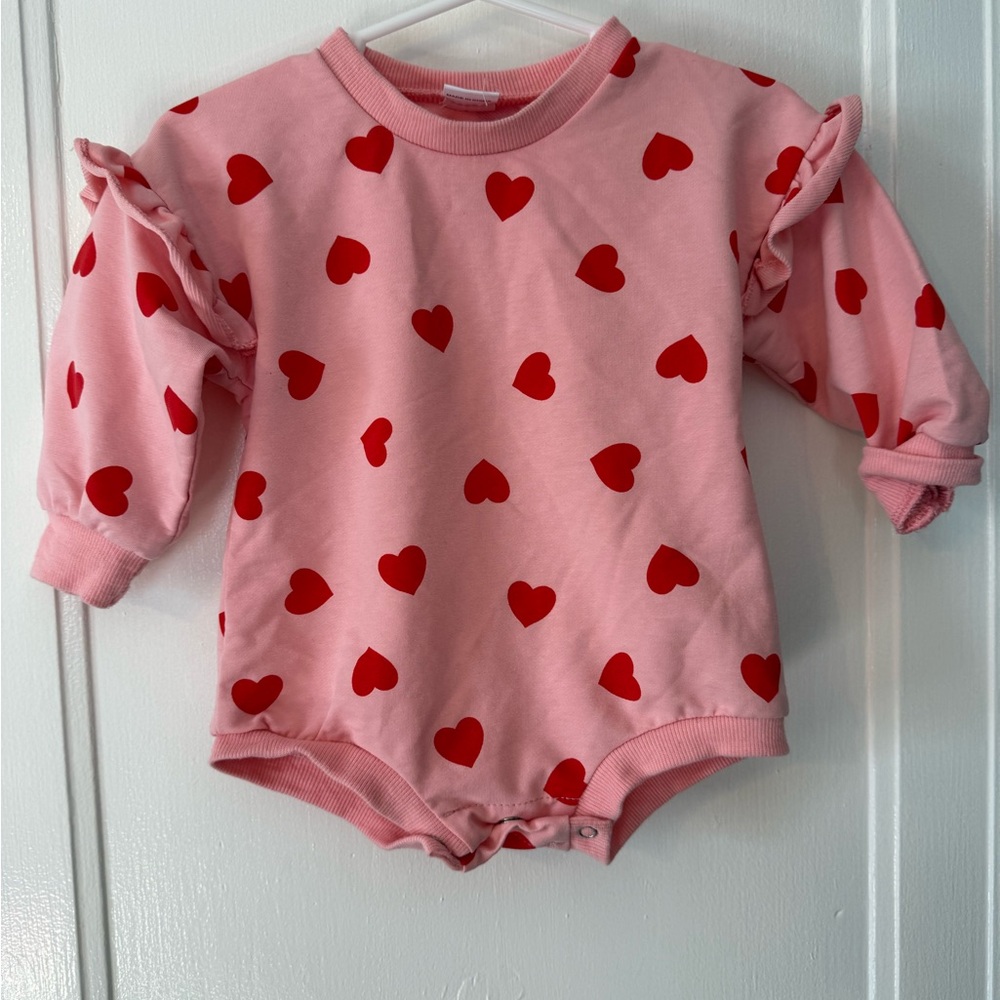 Temu Pink Heart Patterned Baby Bubble Romper, size 6-12 mo